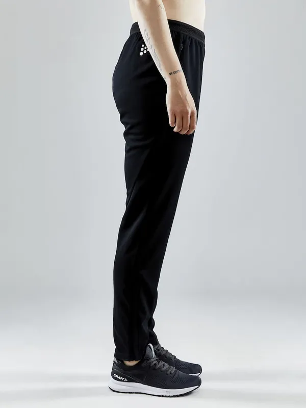 1910164-999000_Evolve Pants W_Closeup2.jpg